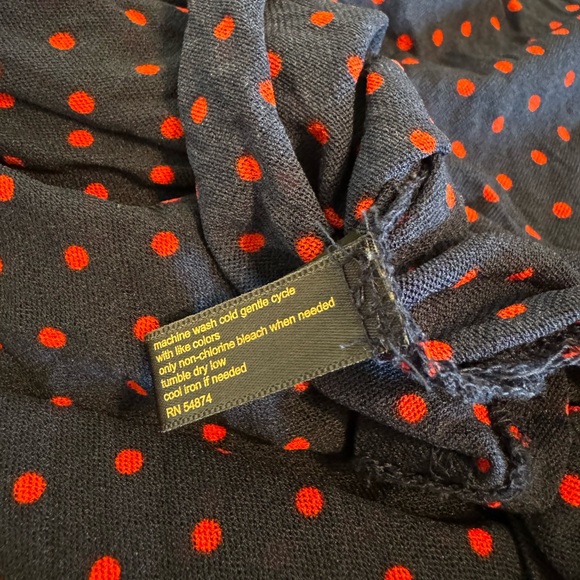 Fun blouse! - Picture 3 of 4